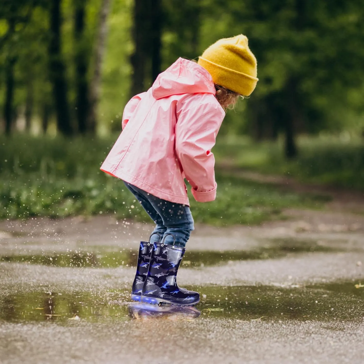 GAWBAW Toddler Rain Boots Kids With Glitter Light up Rain Boots With Easy-on Handles Waterproof For Boys and Girls