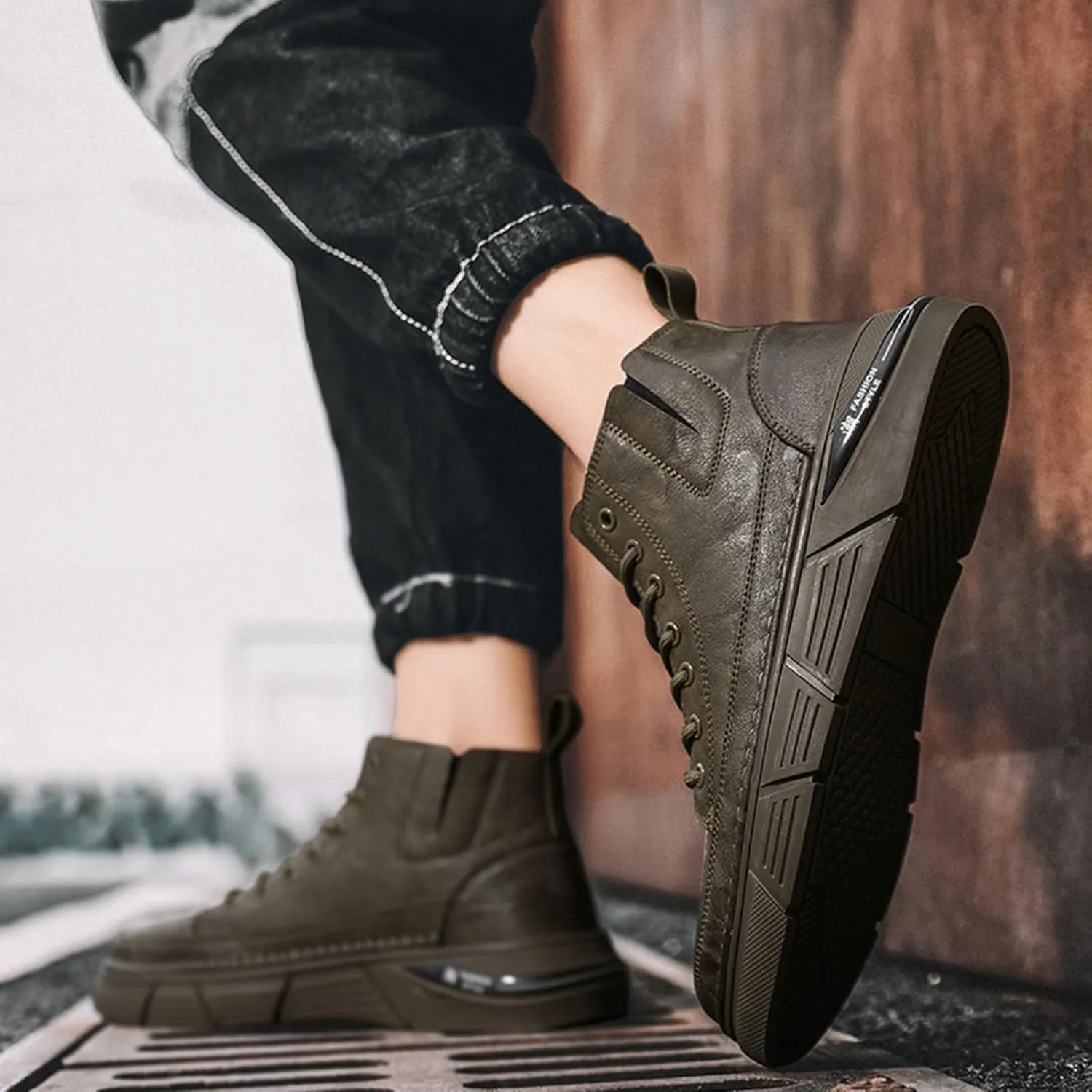 Men's Casual Italian High-top Leather Boots Outdoor Lace-up Shock-absorbing Softsole Business Dress Booties Waterproof Non-Slip Chukka Walking Ankle Boots