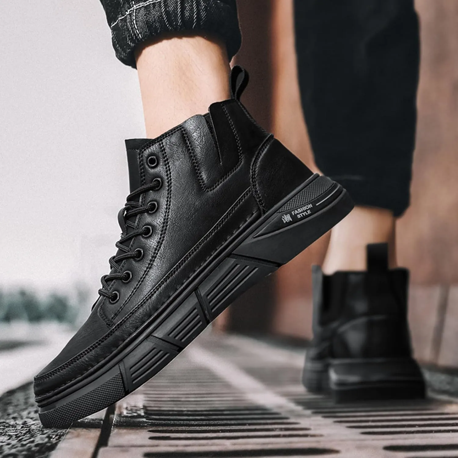 Men's Casual Italian High-top Leather Boots Outdoor Lace-up Shock-absorbing Softsole Business Dress Booties Waterproof Non-Slip Chukka Walking Ankle Boots