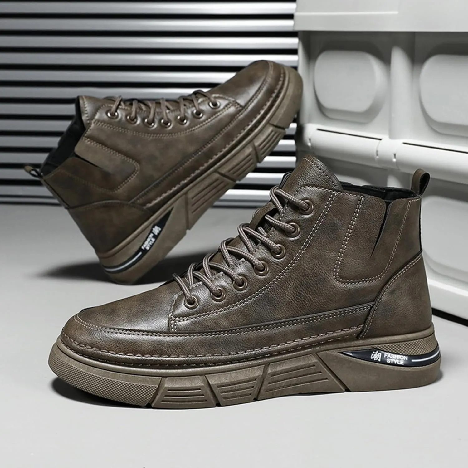 Men's Casual Italian High-top Leather Boots Outdoor Lace-up Shock-absorbing Softsole Business Dress Booties Waterproof Non-Slip Chukka Walking Ankle Boots