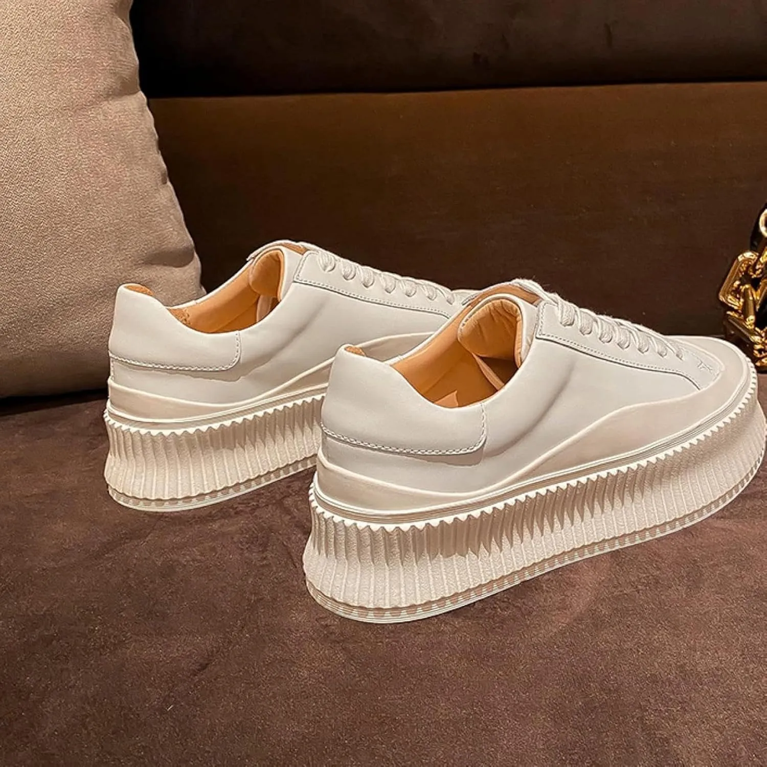 Women's Hidden Wedge-Shaped Platform Sports Shoes with Lace up Round Toe Casual Walking Women's Shoes